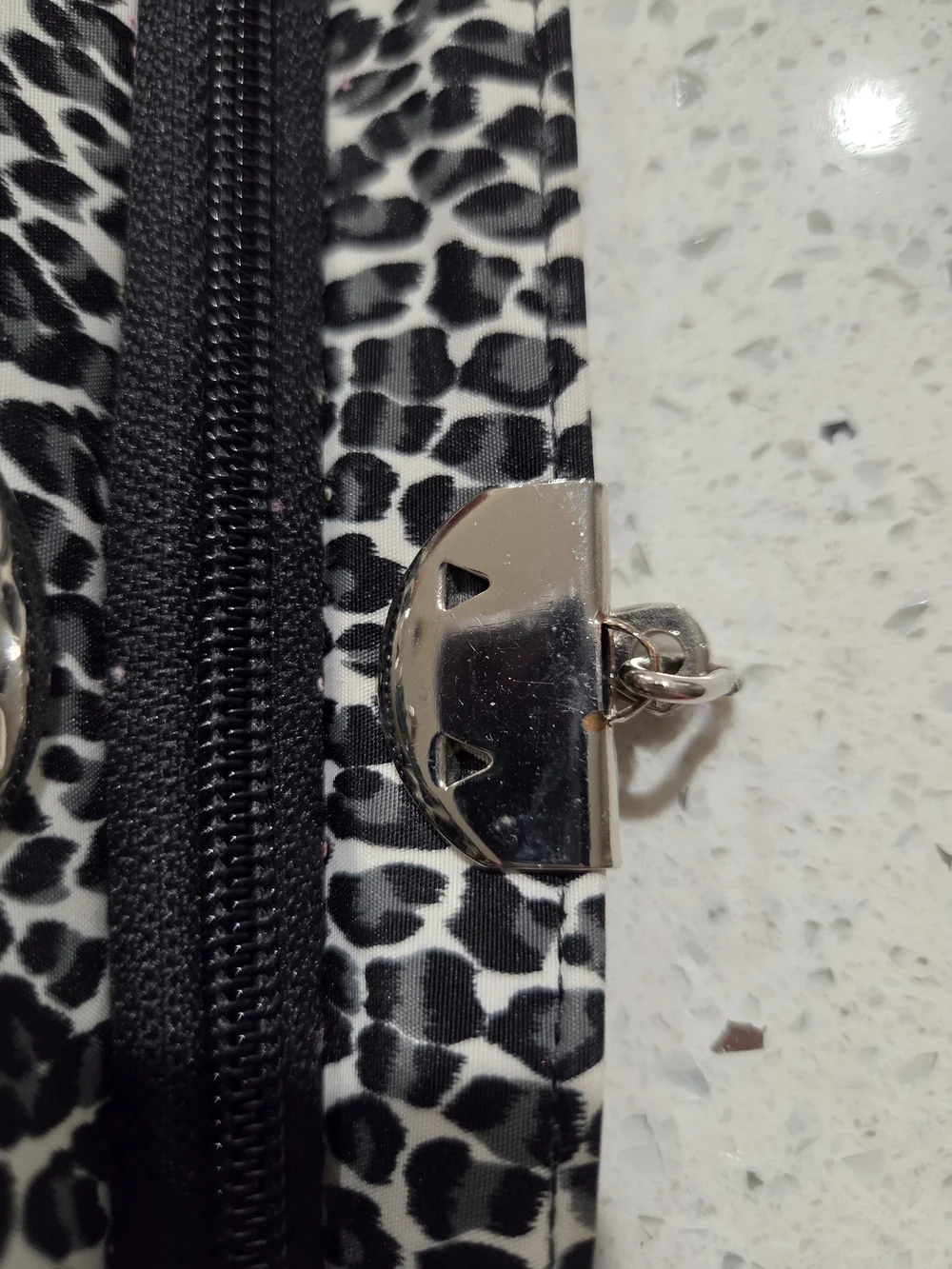 AMazing Kate Spade Black & White Leopard-Print Handbag With Metal Handles Y2K